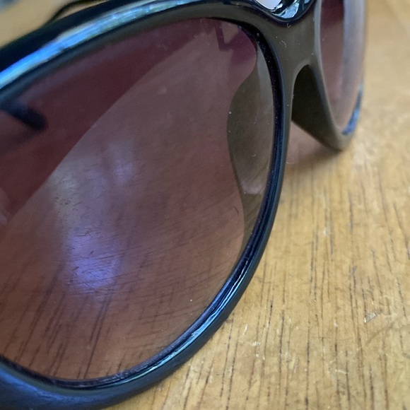 2 sunglasses Peppers made in Italy and DG1012 used well - Picture 8 of 9